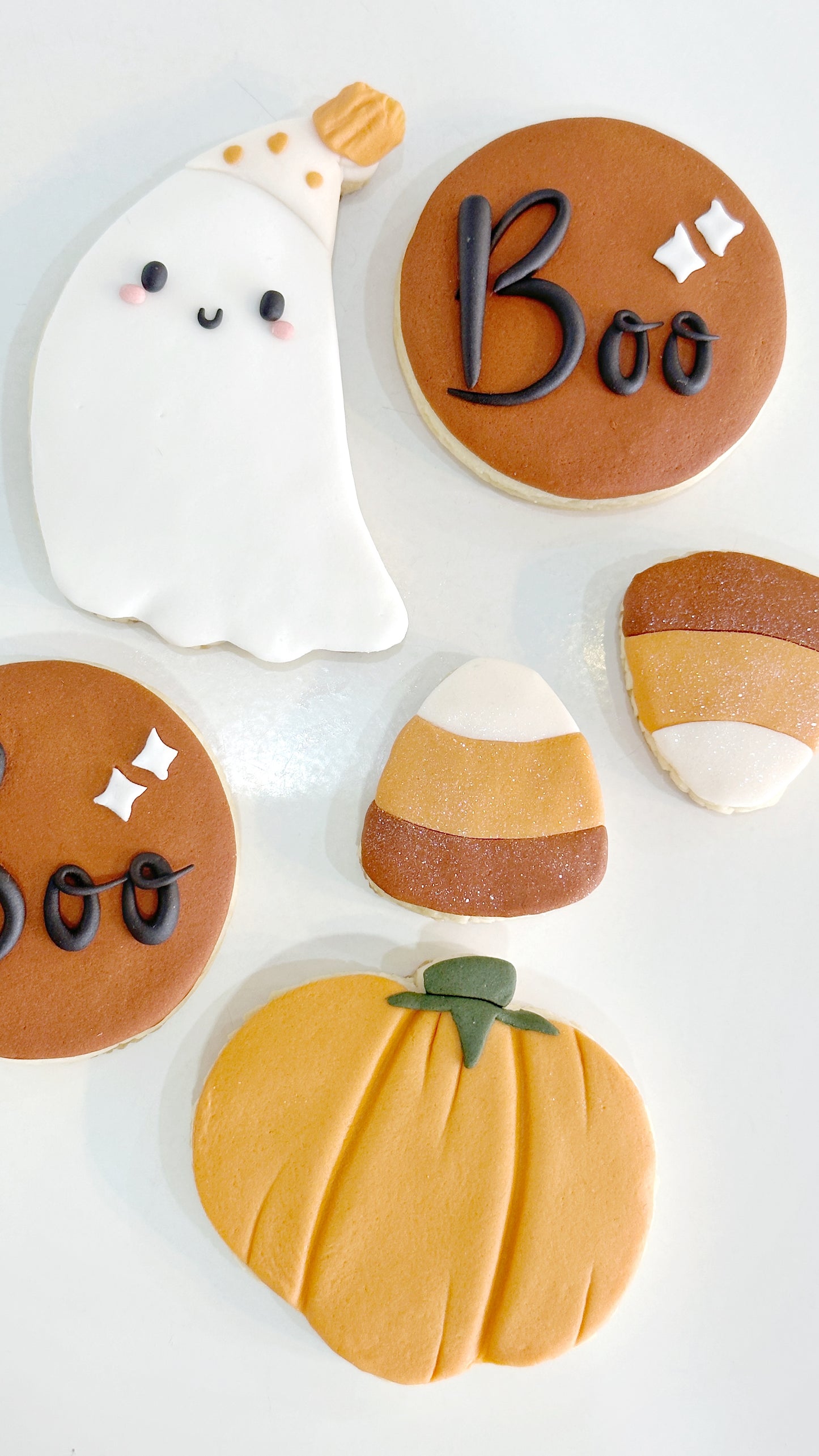 Halloween Party (Custom Cake, Cookies and Cupcake Set)
