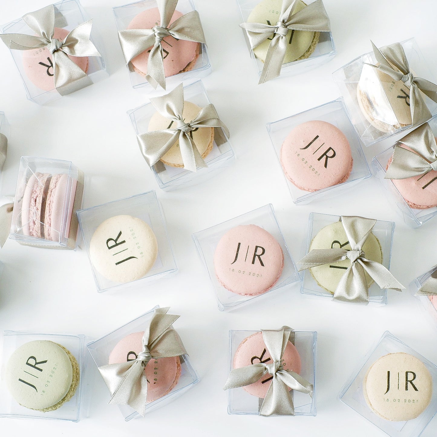 Custom Macarons (with Edible Print) 24pcs